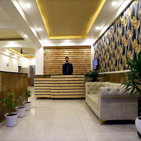 Neelgagan Hotel New Delhi Eksteriør bilde