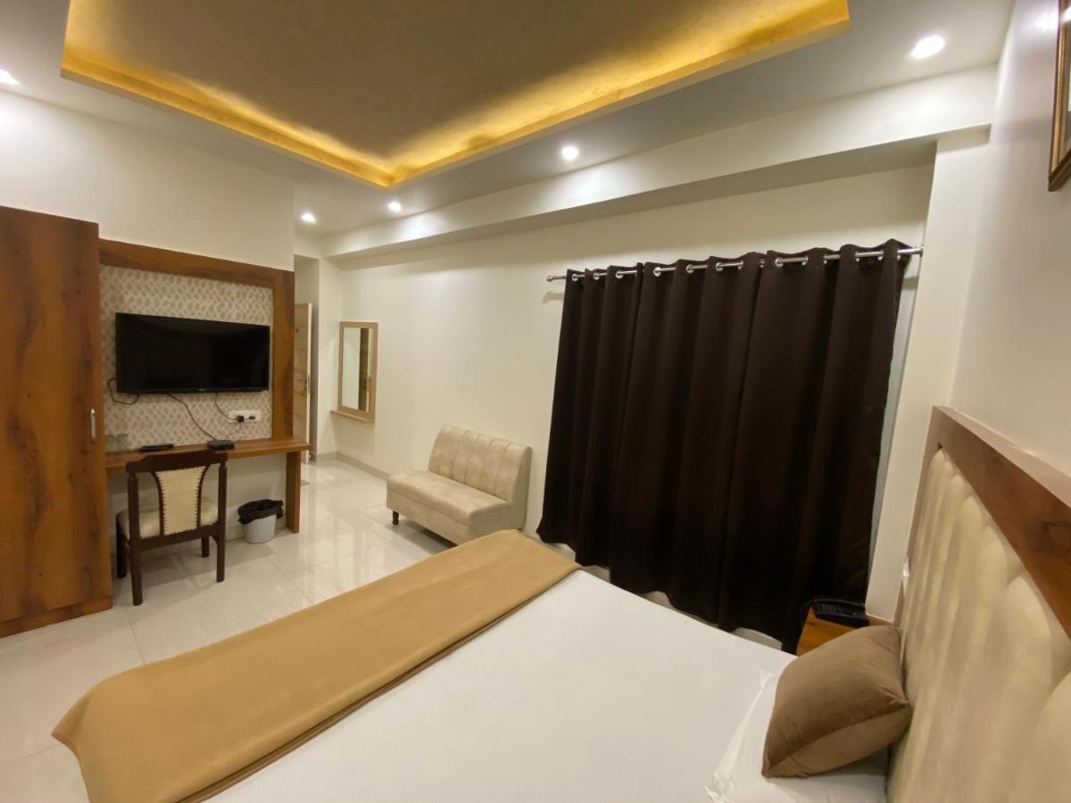 Neelgagan Hotel New Delhi Eksteriør bilde